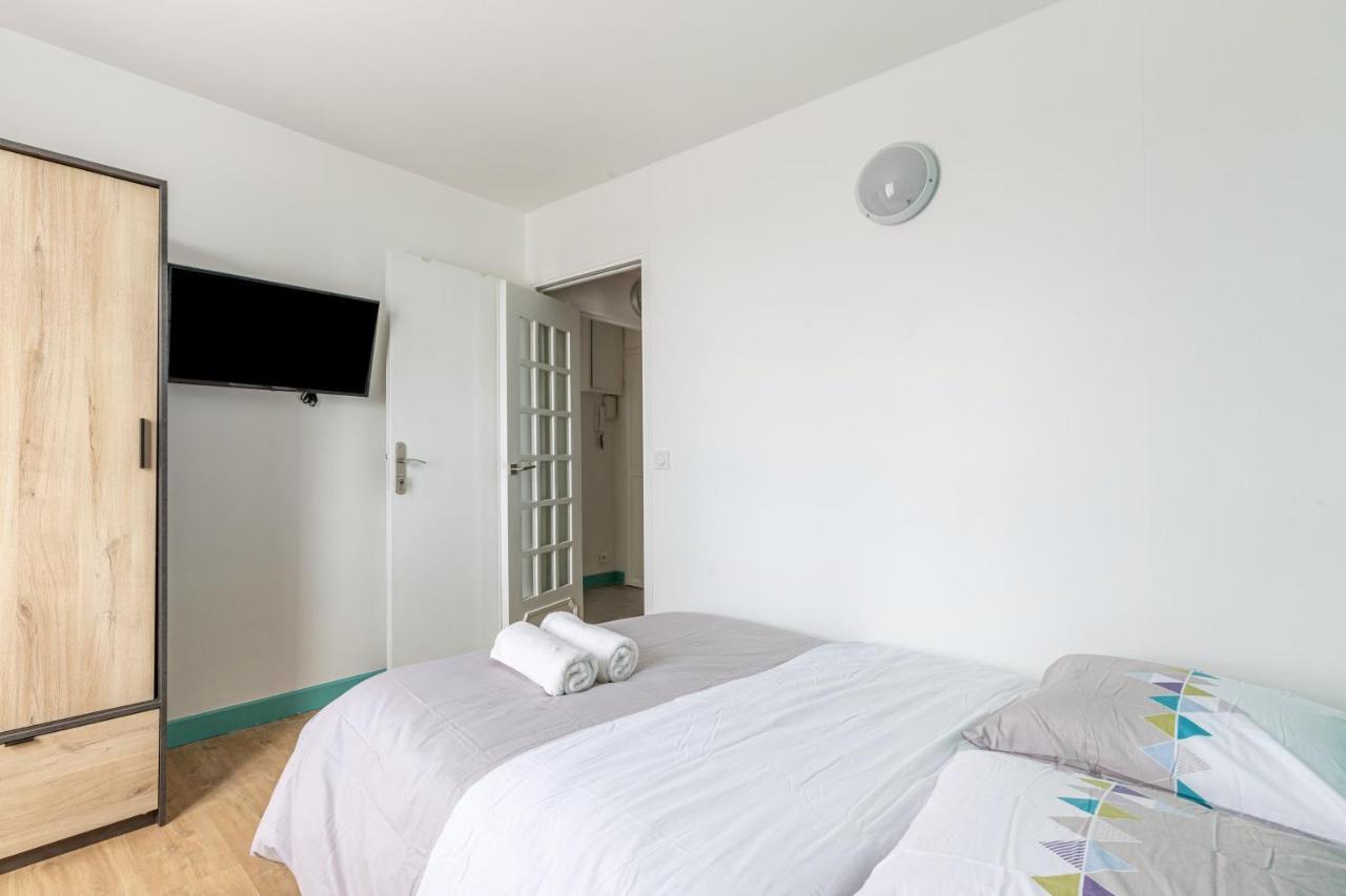 Chic Apart With Parking Apartment Mantes-la-Jolie Exterior foto